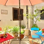 Casa Aurora סירקוזה