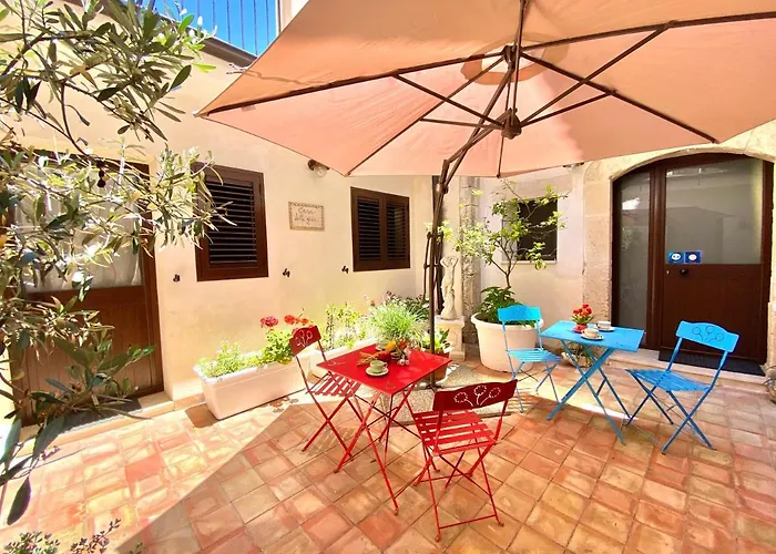 Casa Aurora *